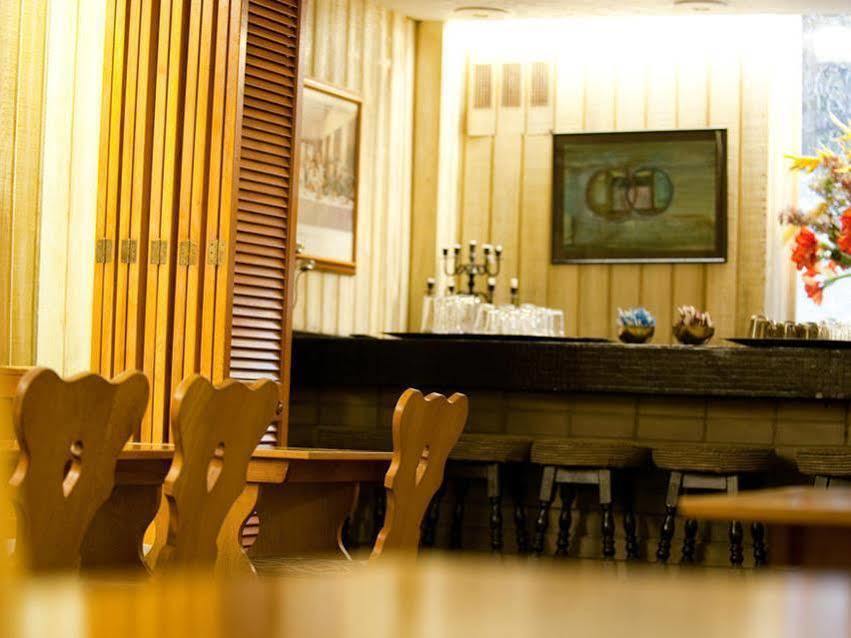 Beaver Hotel Лондон Экстерьер фото